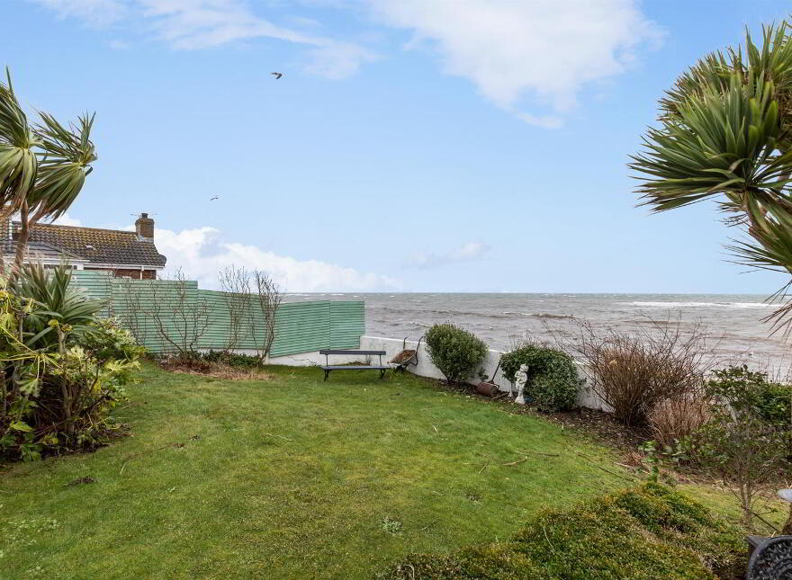 4 Donaghadee Road, Millisle, Newtownards, BT22 2BY