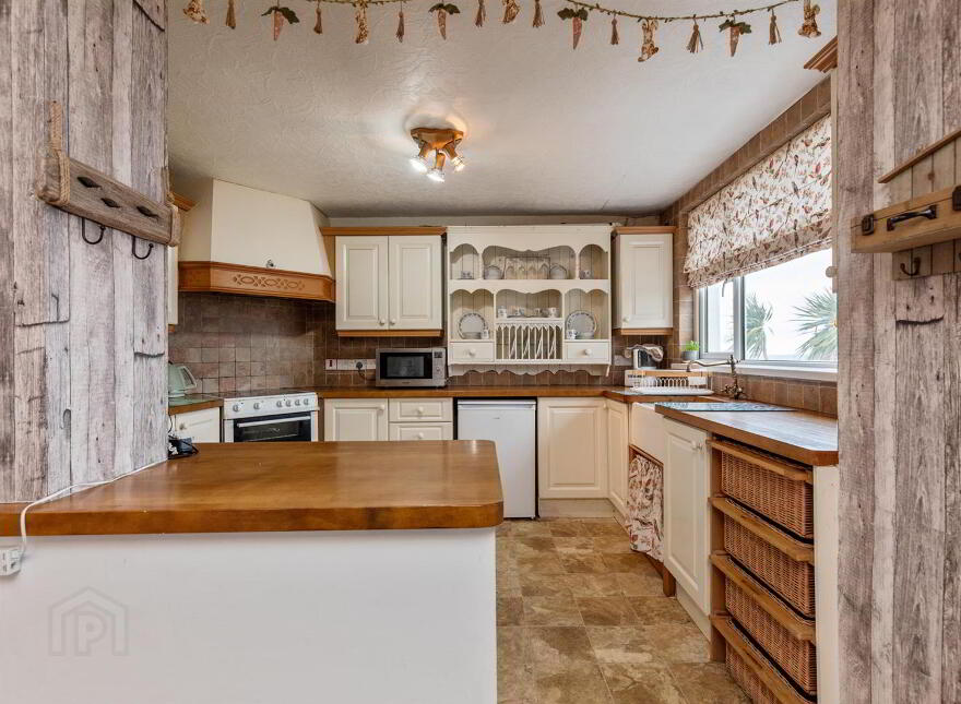 4 Donaghadee Road, Millisle, Newtownards, BT22 2BY