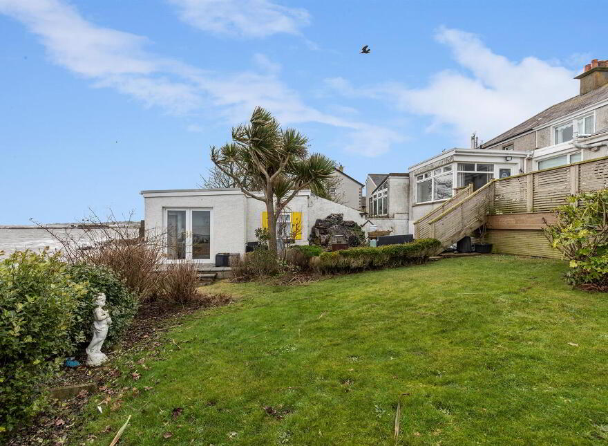 4 Donaghadee Road, Millisle, Newtownards, BT22 2BY