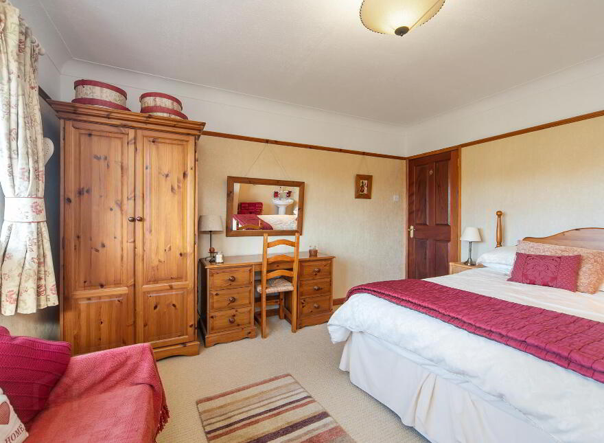 31 Viewfort Park, Upper Malone Road, Belfast, BT17 9JY