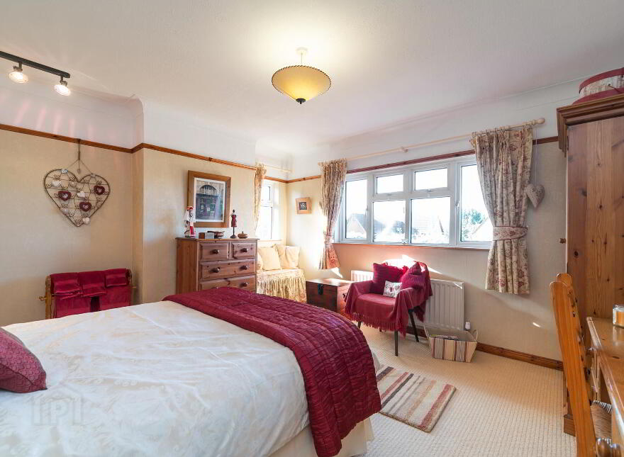 31 Viewfort Park, Upper Malone Road, Belfast, BT17 9JY
