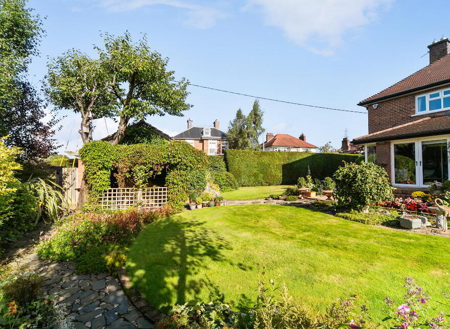 31 Viewfort Park, Upper Malone Road, Belfast, BT17 9JY