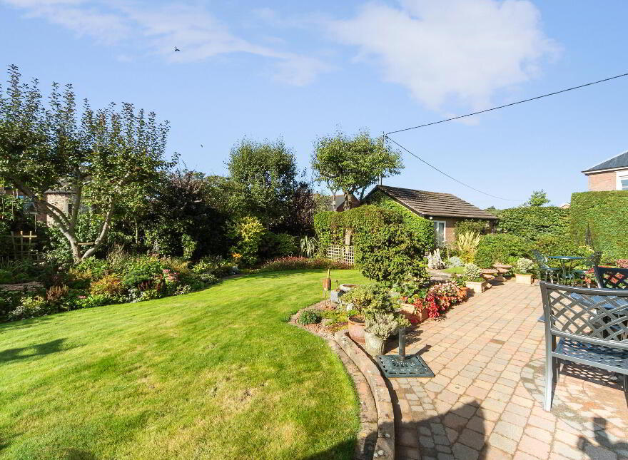 31 Viewfort Park, Upper Malone Road, Belfast, BT17 9JY