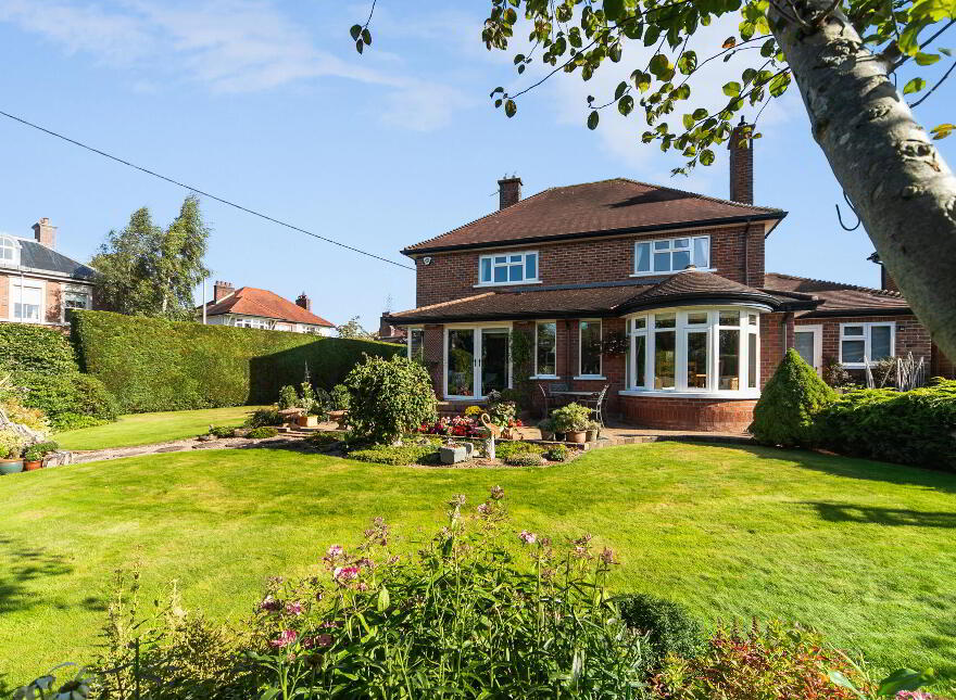 31 Viewfort Park, Upper Malone Road, Belfast, BT17 9JY
