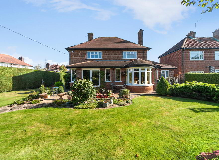 31 Viewfort Park, Upper Malone Road, Belfast, BT17 9JY