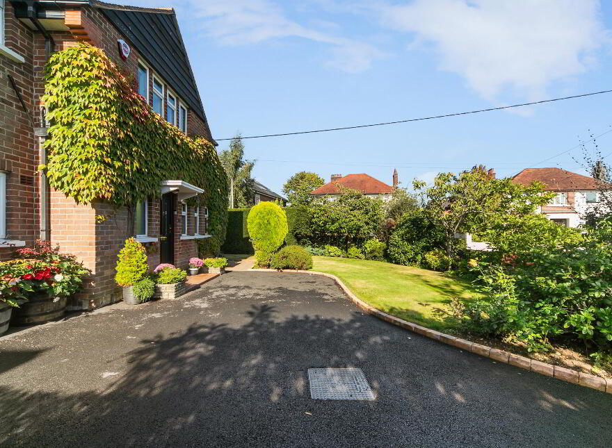 31 Viewfort Park, Upper Malone Road, Belfast, BT17 9JY