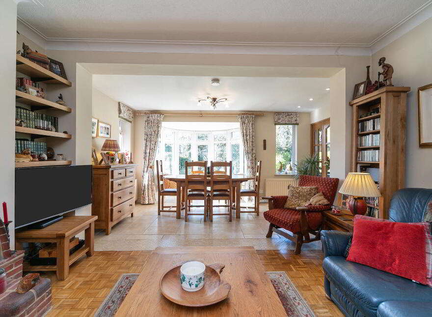 31 Viewfort Park, Upper Malone Road, Belfast, BT17 9JY