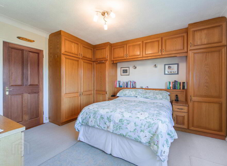 31 Viewfort Park, Upper Malone Road, Belfast, BT17 9JY