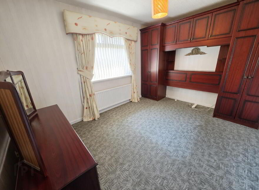 9 Rathmoyle Park West, Carrickfergus, BT38 7NG