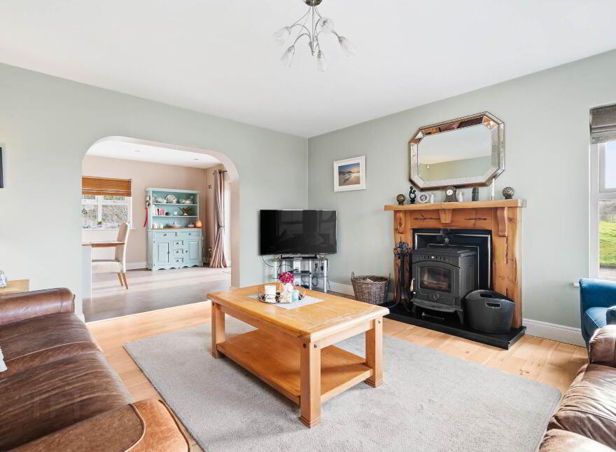 Urbalshinney, Milford, F92FK46