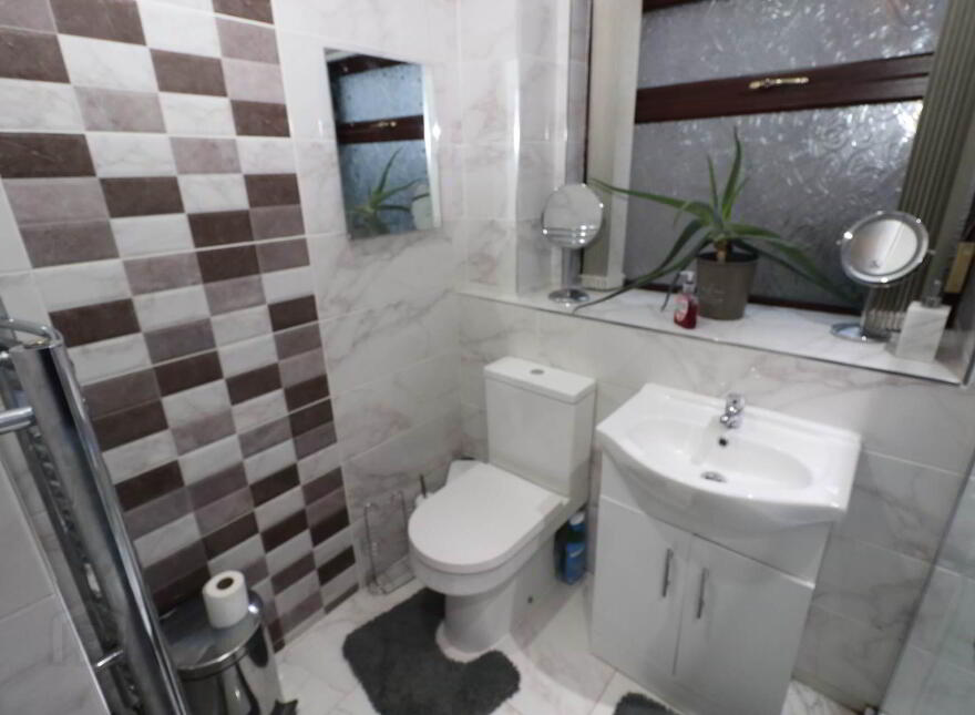 69 Moyard Parade, Springfield Road, Belfast, BT12 7HA