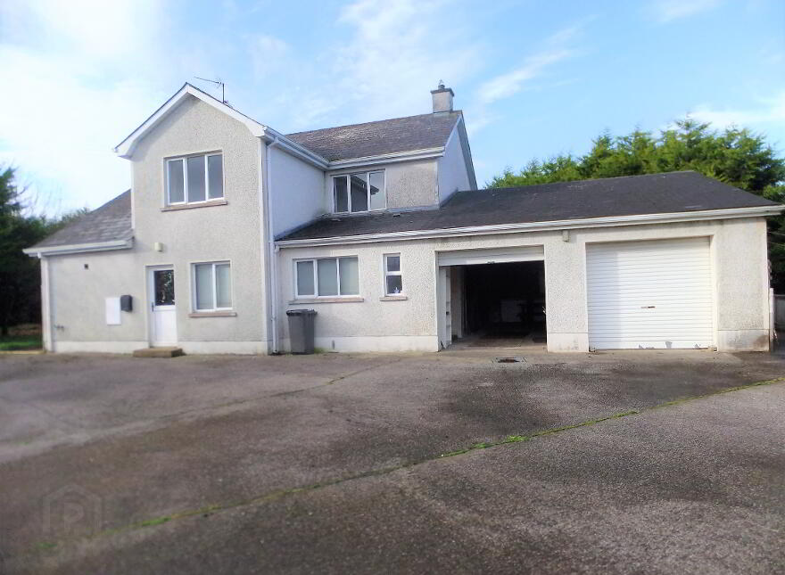 64 Cooneen Road, Fivemiletown, BT75 0NF
