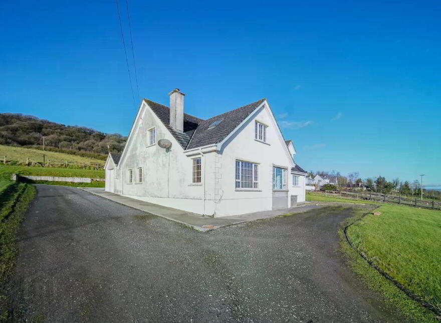 Cavanacaw, St. Johnston, F93TEK2