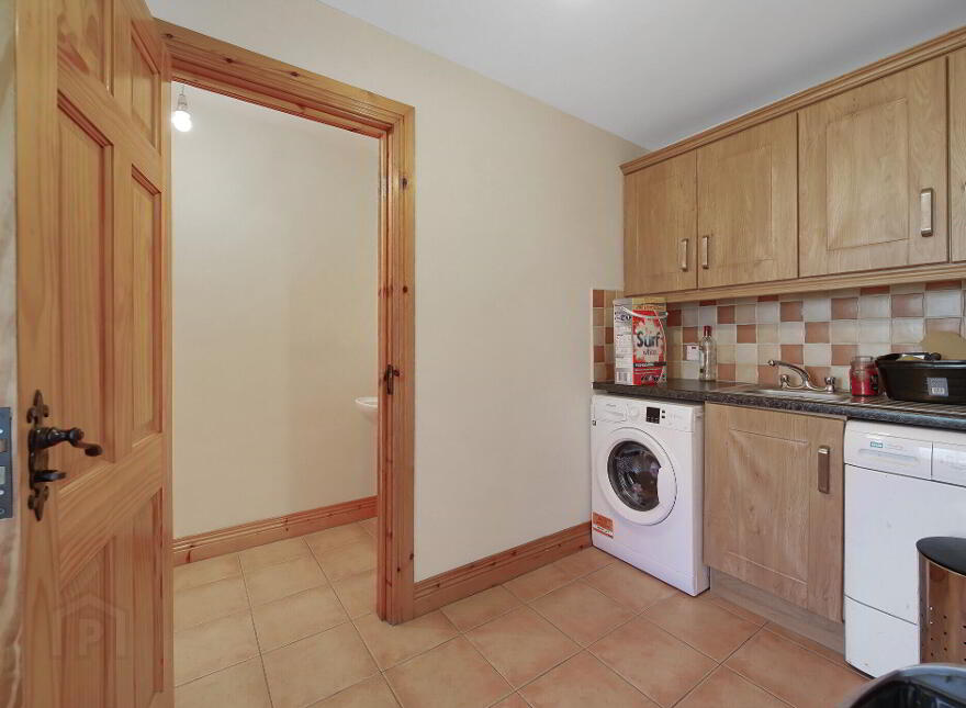 Cavanacaw, St. Johnston, F93TEK2