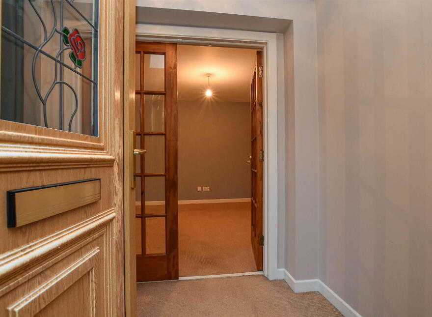 32 Woodrow Gardens, Saintfield, BT24 7WG