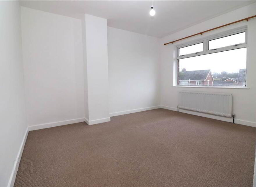 19 Cloverhill Avenue, Saintfield Road, Lisburn, BT27 5HW