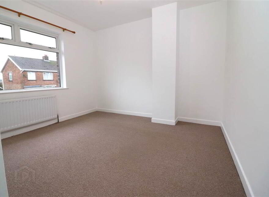 19 Cloverhill Avenue, Saintfield Road, Lisburn, BT27 5HW