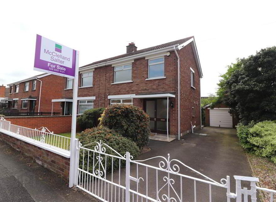 19 Cloverhill Avenue, Saintfield Road, Lisburn, BT27 5HW