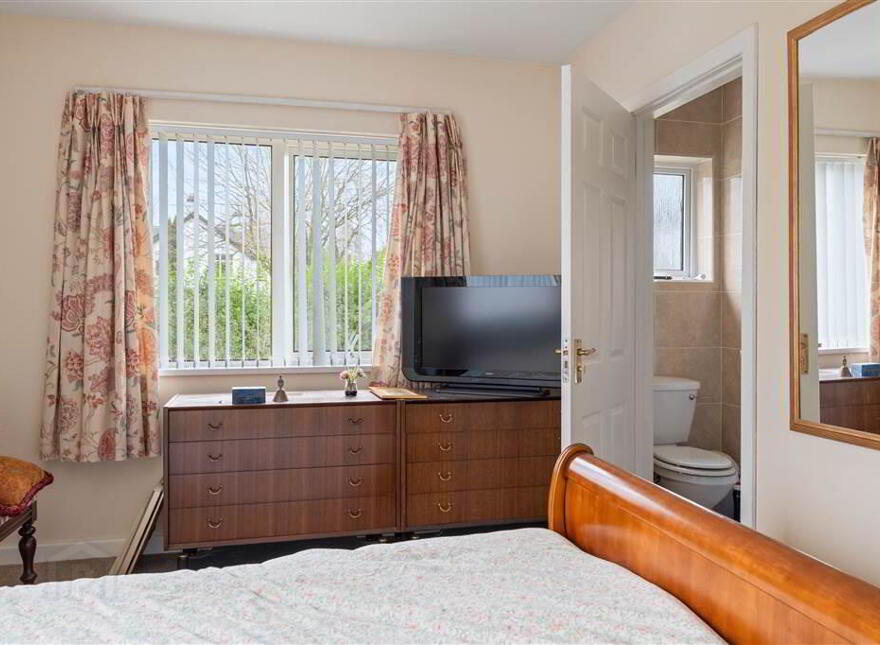 98A Galgorm Road, Ballymena, BT42 1AA