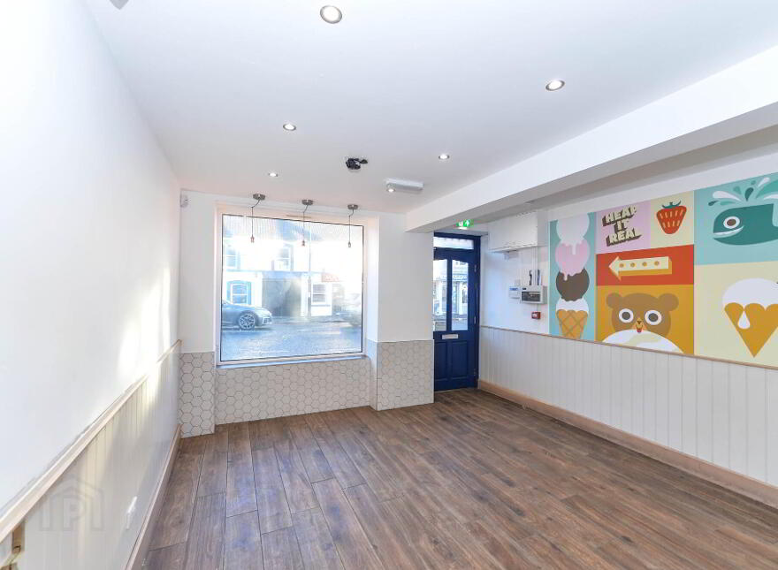 10 Main Street, Saintfield, BT24 7AA