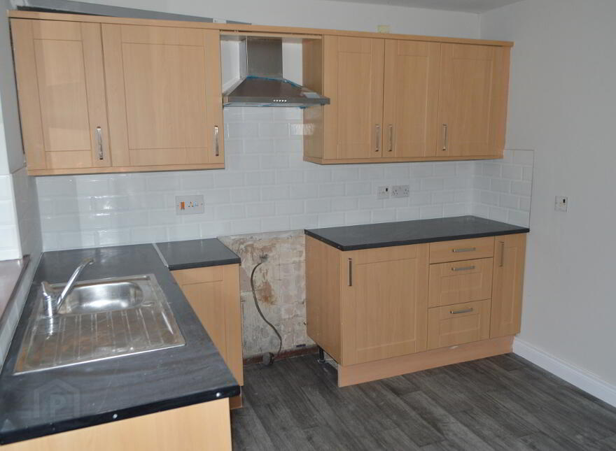 82 Shankill Street, Lurgan, BT66 6EH