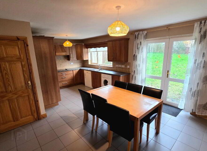 10 Railway View, Belturbet, H14CA43