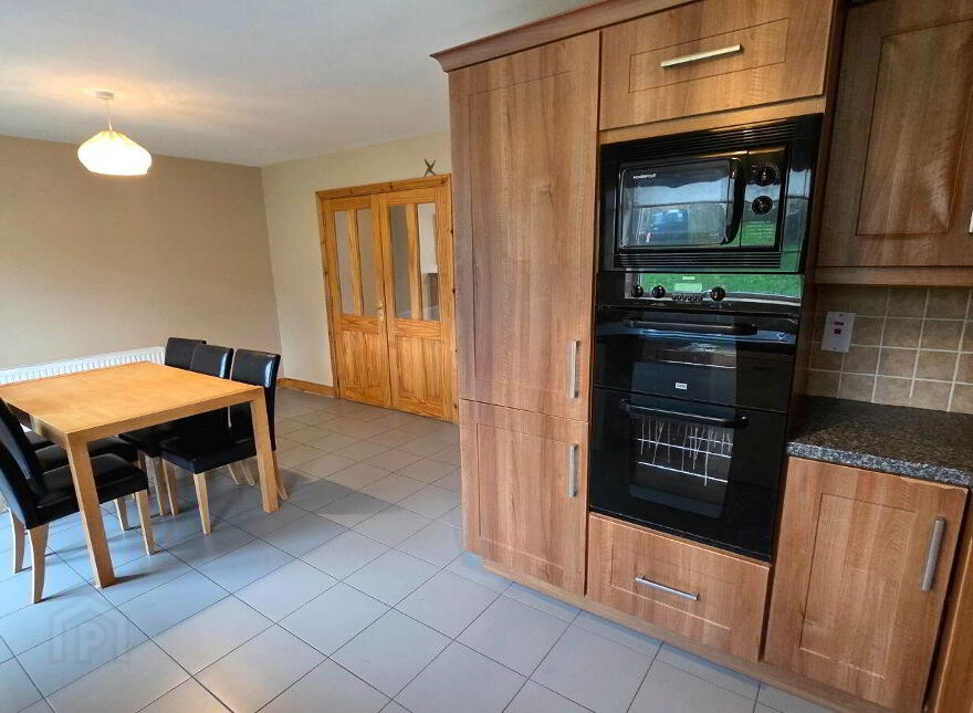 10 Railway View, Belturbet, H14CA43