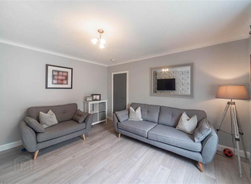 19 Geeragh Place, Belfast, BT10 0ER