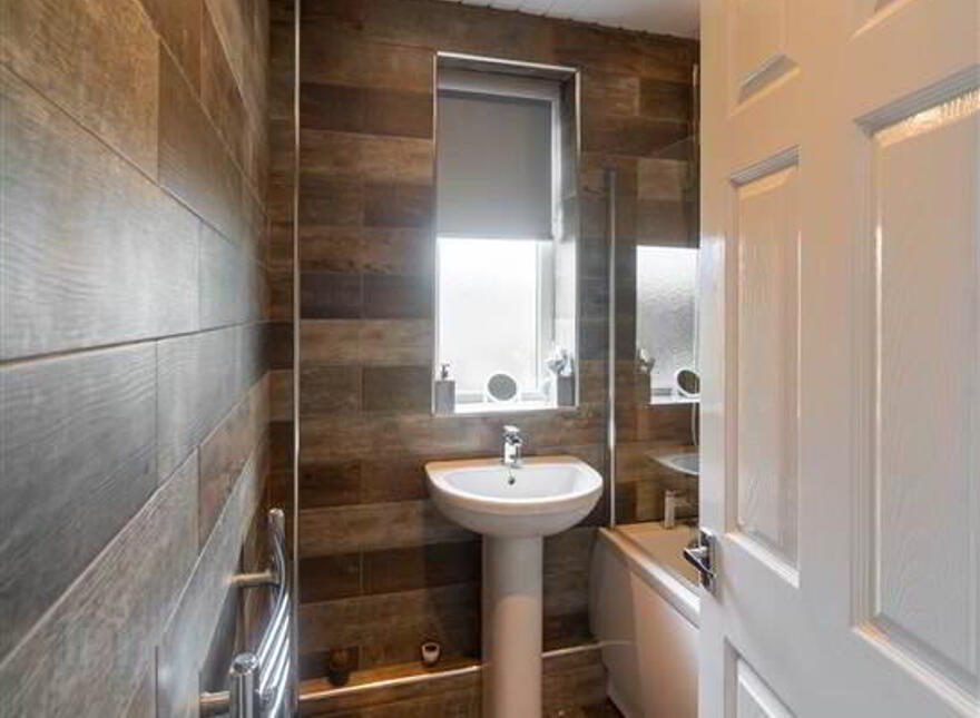 19 Geeragh Place, Belfast, BT10 0ER