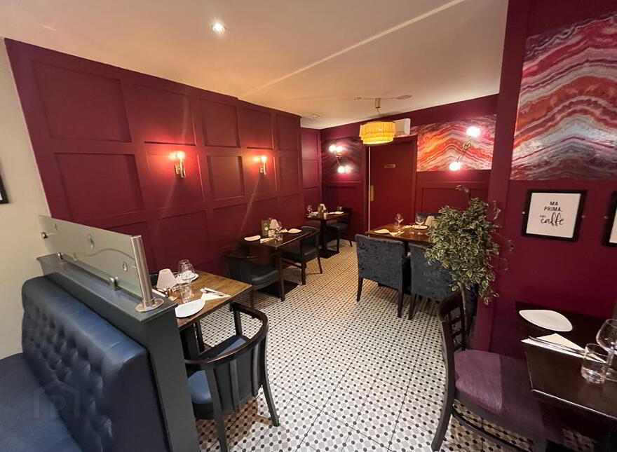 La Bella Donna, Bridge Street, Donegal Town, F94HY29