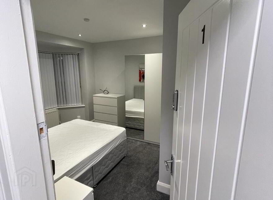 951 Upper Newtownards Road, Belfast, BT16 1RL