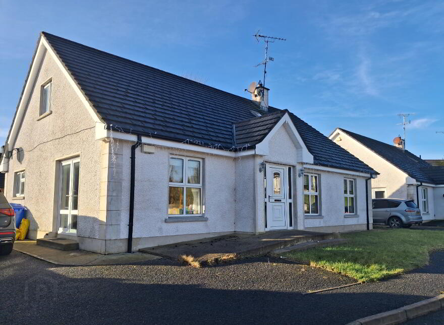 3 Browns Bridge, Newtownbutler, BT92 6JL