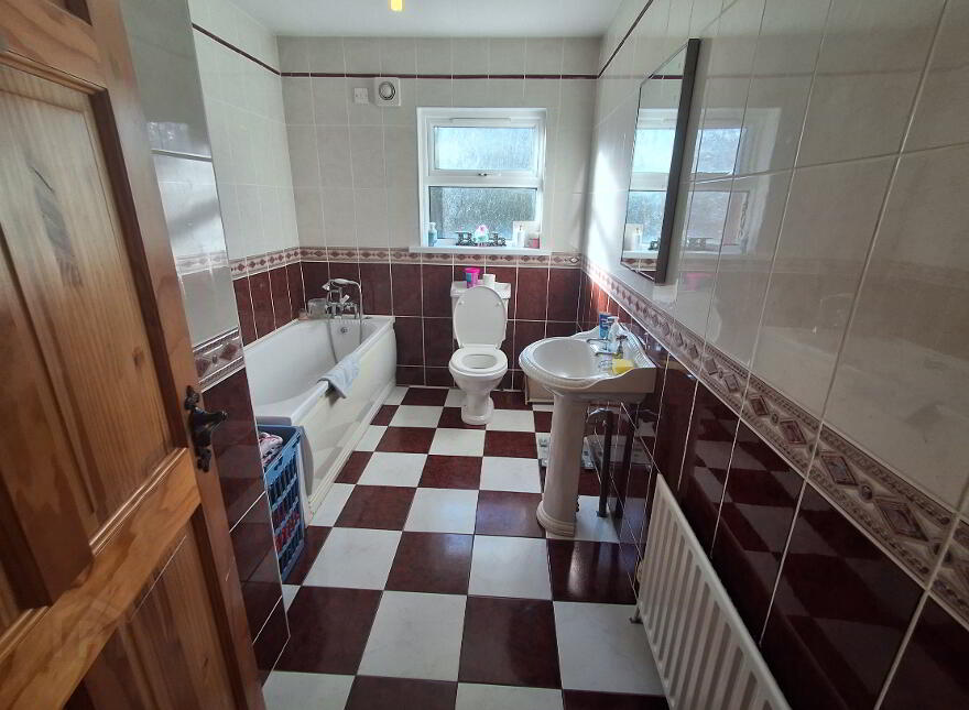 3 Browns Bridge, Newtownbutler, BT92 6JL