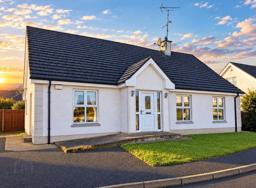 3 Browns Bridge, Newtownbutler, BT92 6JL