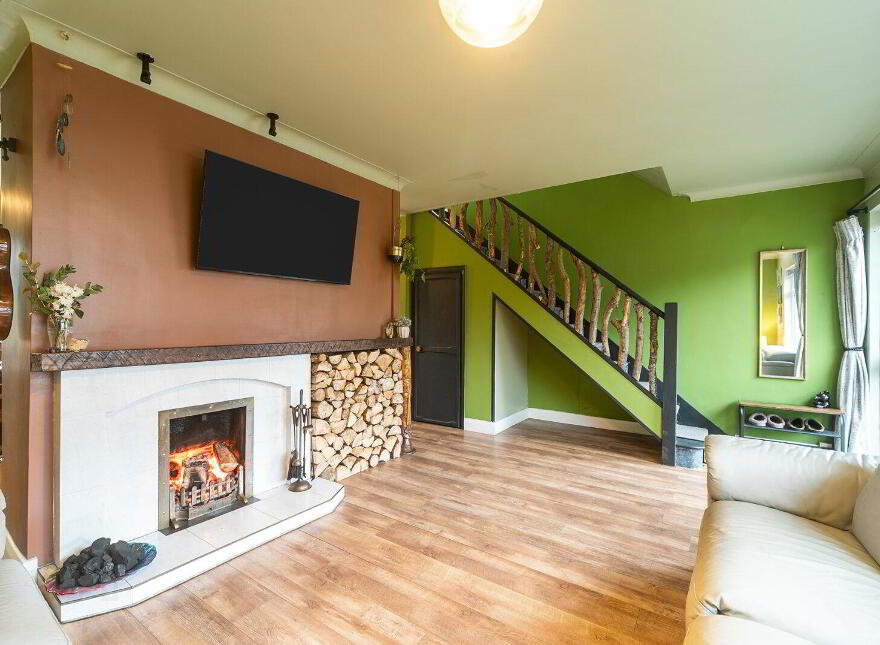 18 Glenariff Drive, Dunmurry, Belfast, BT17 9AZ