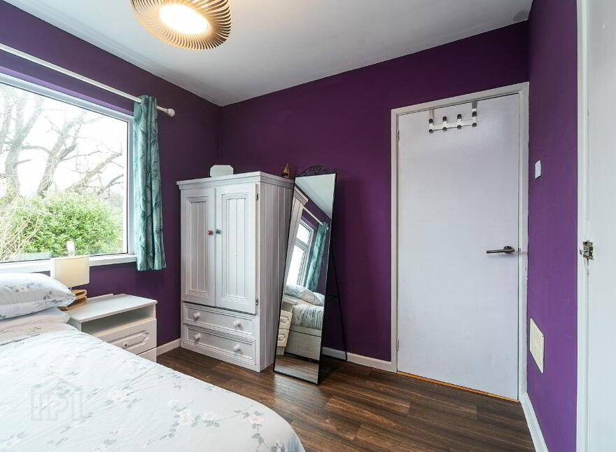 18 Glenariff Drive, Dunmurry, Belfast, BT17 9AZ