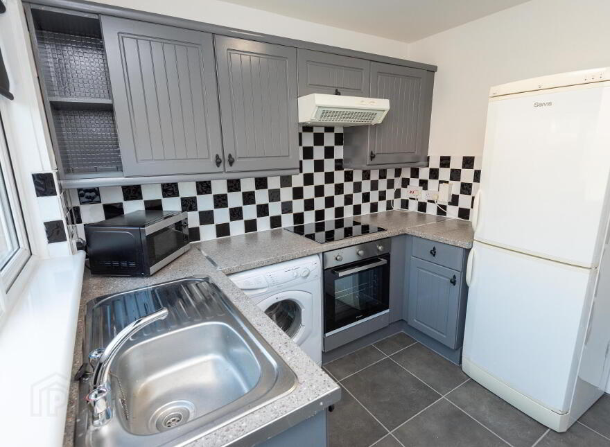 29 Hampton Drive, Ormeau, Belfast, BT7 3DE