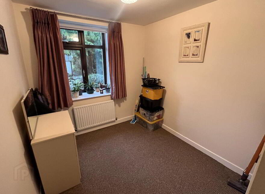 Lisduff, Irishtown, Claremorris, F12KP58