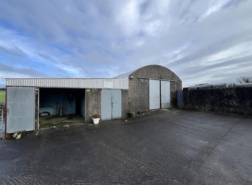Lisduff, Irishtown, Claremorris, F12KP58