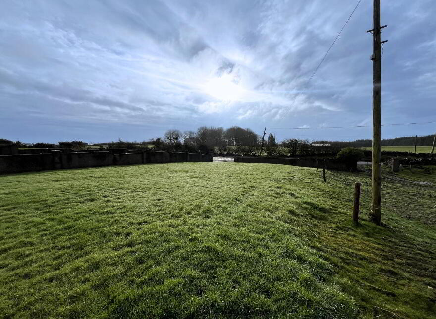 Lisduff, Irishtown, Claremorris, F12KP58