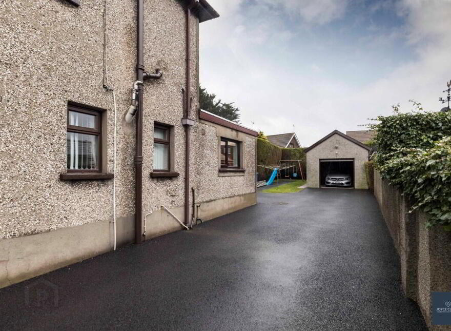 18 Seagoe Road, Portadown, BT63 5HW