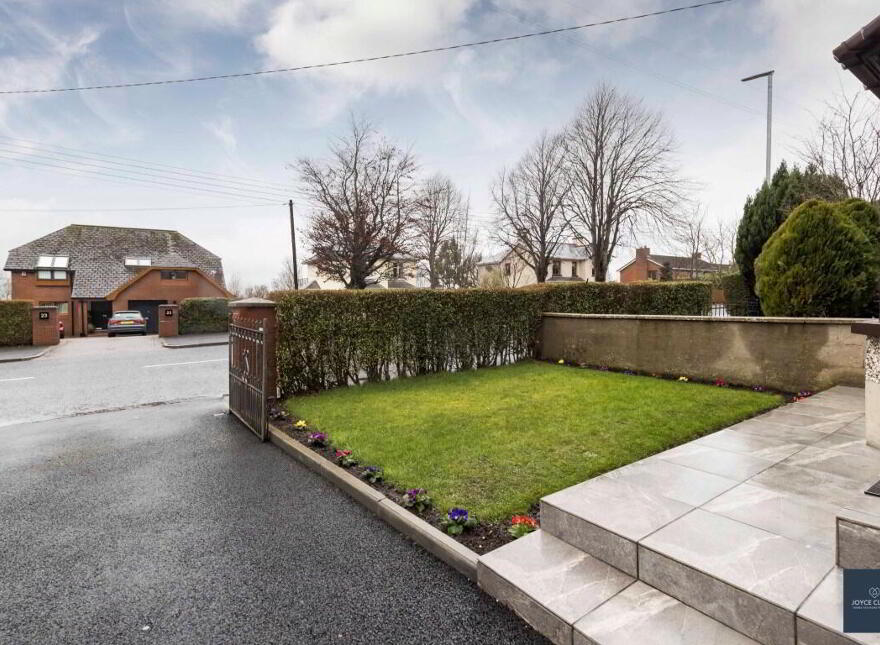 18 Seagoe Road, Portadown, BT63 5HW