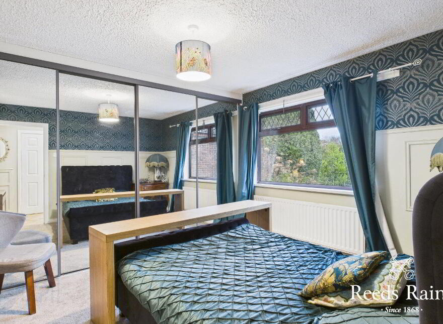 4 Mourneview Park, Carrickfergus, BT38 8SG