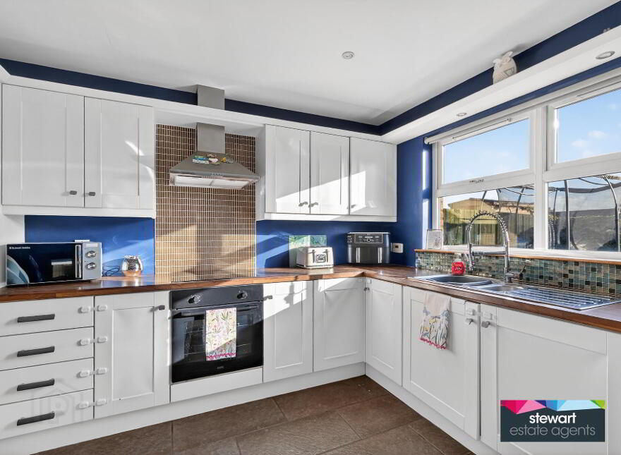 8 Broomhill Grove, Magheralin, BT67 0GY