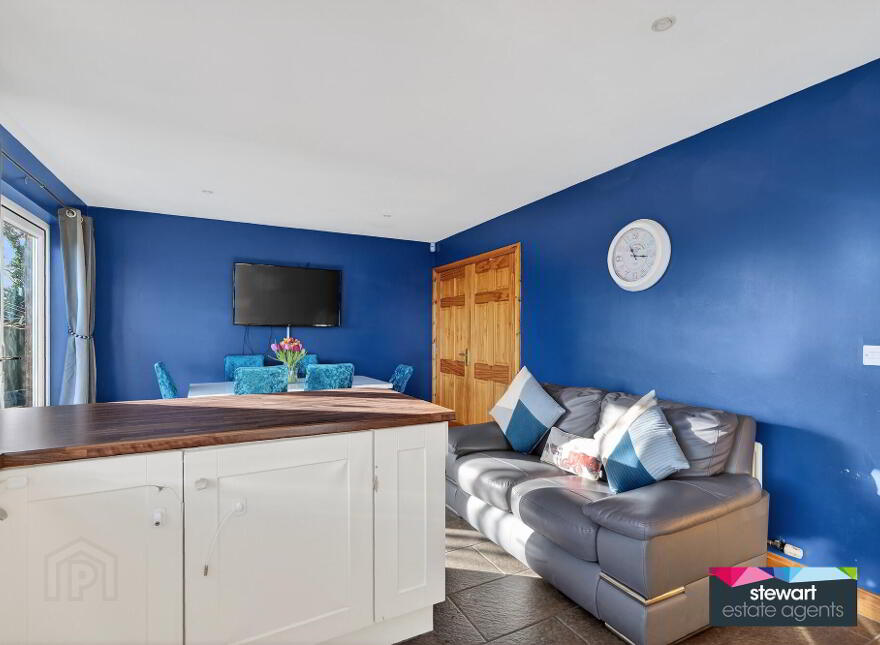 8 Broomhill Grove, Magheralin, BT67 0GY