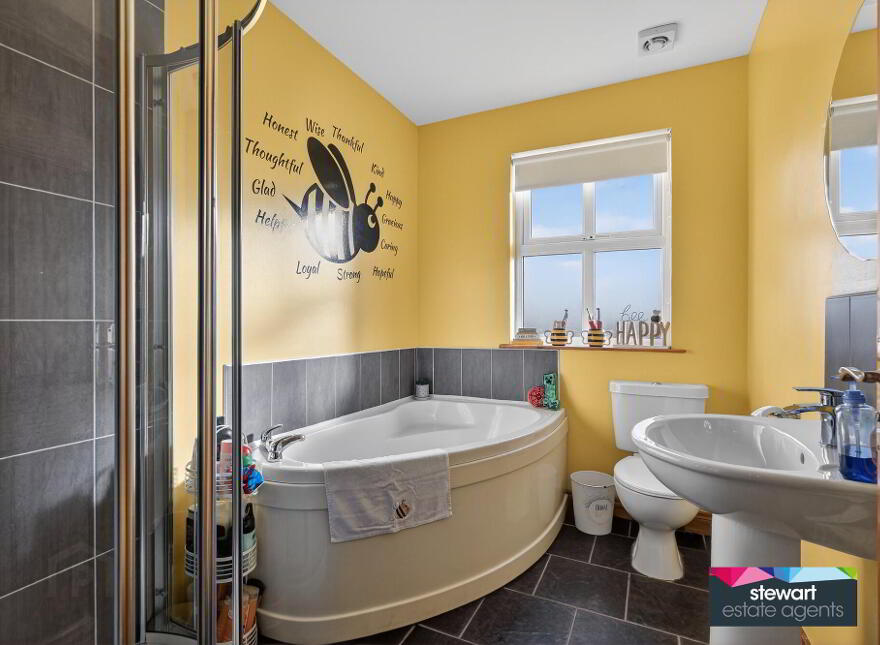 8 Broomhill Grove, Magheralin, BT67 0GY