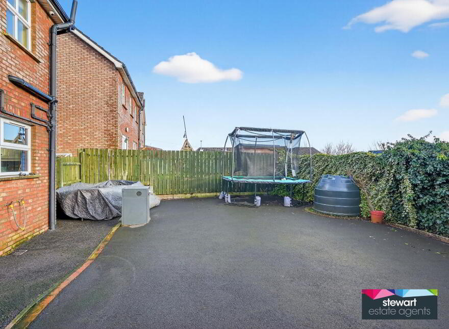 8 Broomhill Grove, Magheralin, BT67 0GY