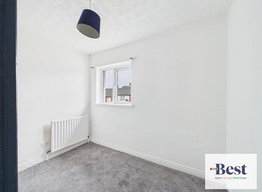 145 Waterloo Gardens, Larne, BT40 1EU