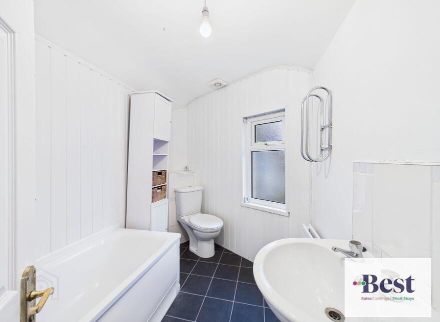 2a Newington Avenue, Larne, BT40 1NN