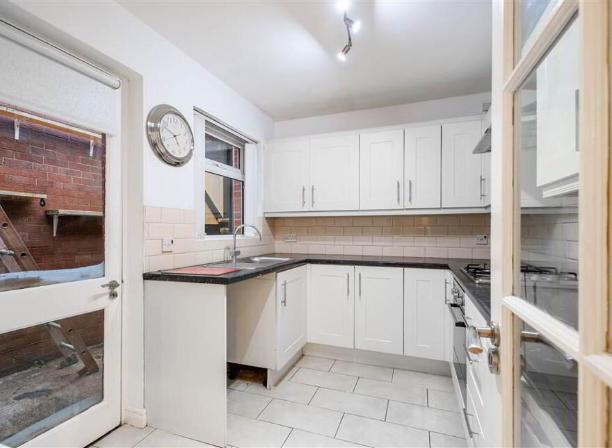 31 Glen Crescent, Belfast, BT11 8FB